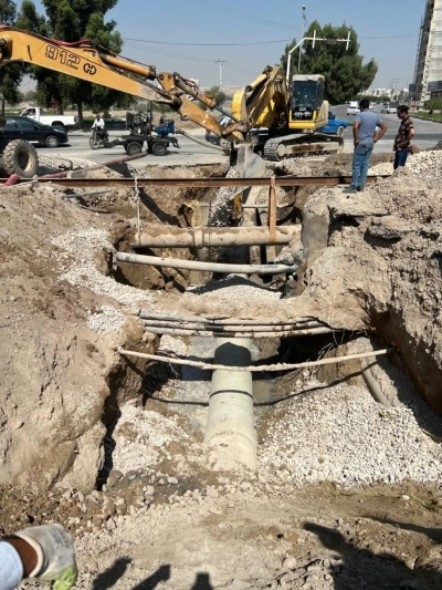شبکه فاضلاب بلوار دانشمند پایدارتر شد؛ پایان عملیات پیچیده در قلب تأسیسات شهری  بندرعباس