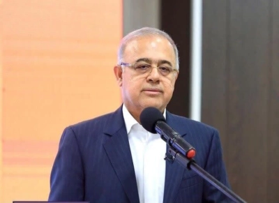 استاندار هرمزگان:    با وجود حملات گسترده، ۱۲ میلیون تن کالا از بنادر هرمزگان جابه‌جا شد رکوردهای کم‌سابقه‌ای در سرعت اجرای عملیات عمرانی