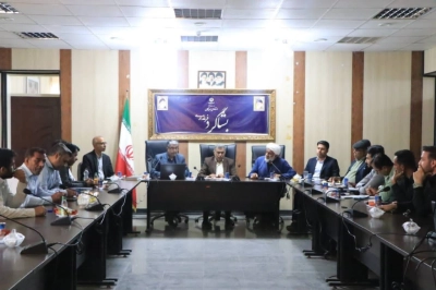 در سفر یک‌روزه مدیرکل کتابخانه‌های عمومی هرمزگان به شهرستان بشاگرد؛ توسعه زیرساخت‌های کتابخانه‌ای و عدالت فرهنگی؛ محور سفر مدیرکل کتابخانه‌های عمومی هرمزگان به بشاگرد