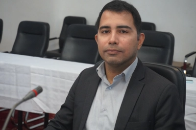 طلایِ رنگی در دلِ کوه‌های شرق هرمزگان؛ صدور نخستین گواهی کشف «ژاسپر» در استان