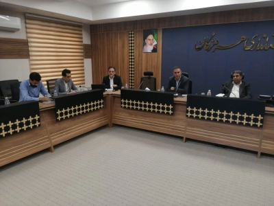 تأکید صادقی‌پور بر تسریع در اجرای طرح‌های بازآفرینی شهری بندرعباس